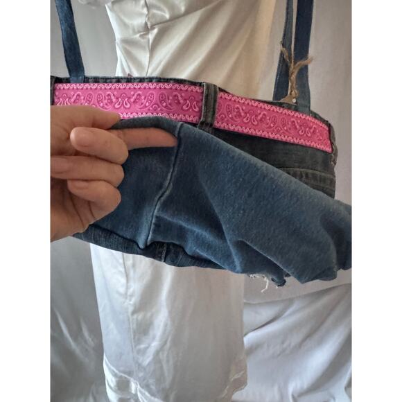 Handmade Recycled Blue Jeans Purse - Picture 8 of 8